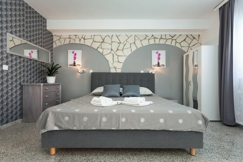 Apartments Paradis Rovinj Room photo
